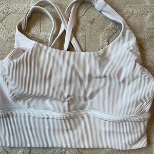 Energy bra high neck, ribbed.